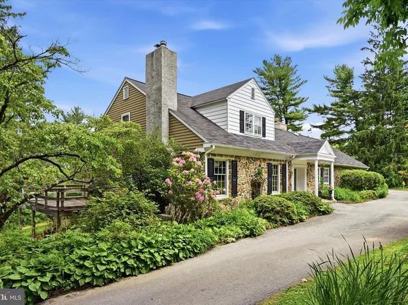 1646 Fairview Rd, Glenmoore, PA 19343