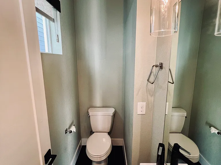 1581 Grove St #1 — Photo 12