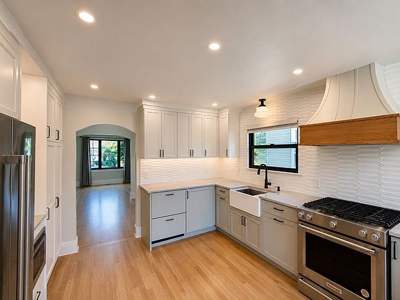 3rd image of 6522 Dibble Ave NW