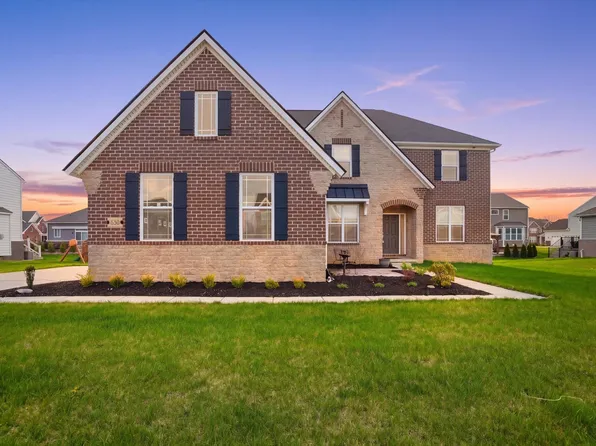 430 Pineway Dr, Ann Arbor, MI 48103