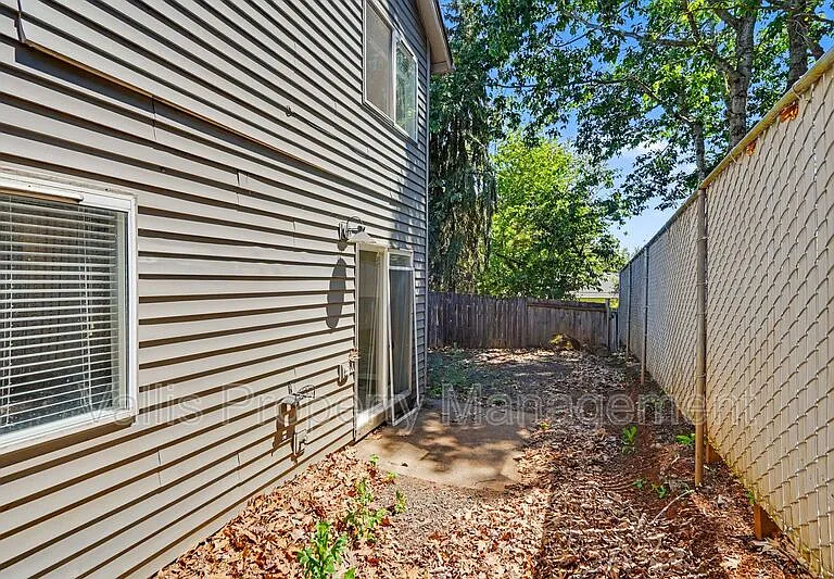 5260 Springcrest Dr S — Photo 29