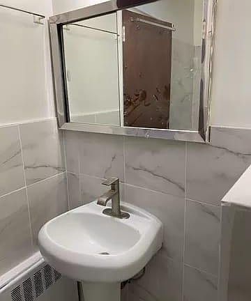 5th image of 2780 Wilson Ave Floor 2