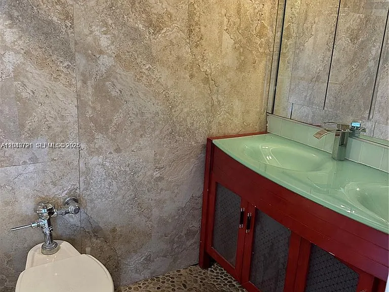 26 Diplomat Pkwy #2248 — Photo 8