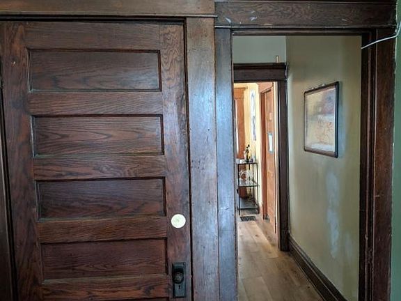 5th image of 34 W Northwood Ave