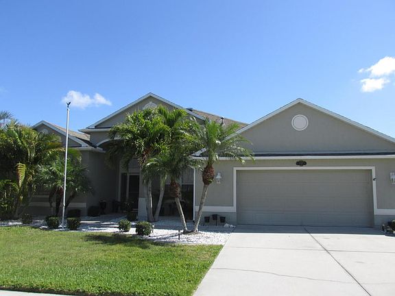 3rd image of 1587 Grand Isle Blvd