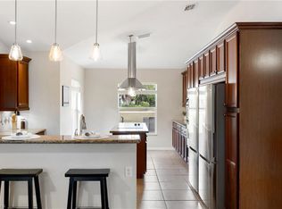 3596 Kent Dr, Naples, FL 34112