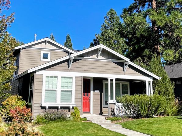 61429 Davis Lake Loop