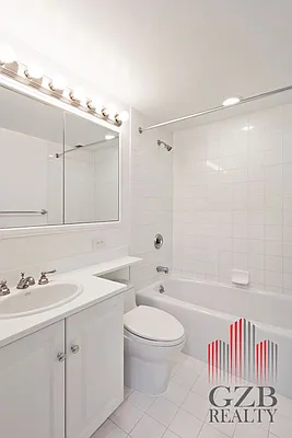 Rented by Avenues Real Estate | media 33