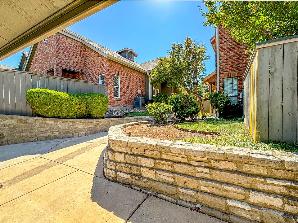 1st image of 159 Chapel Hill Cir #159