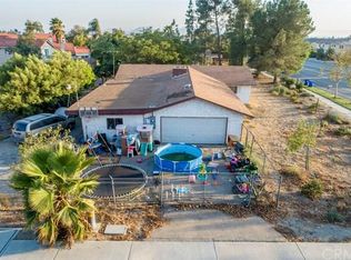 6911 Sierra Ave, Fontana, CA 92336
