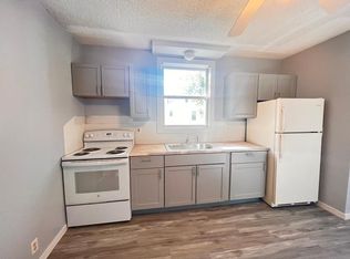 11 Roberts St FLOOR 1, Bristol, CT 06010