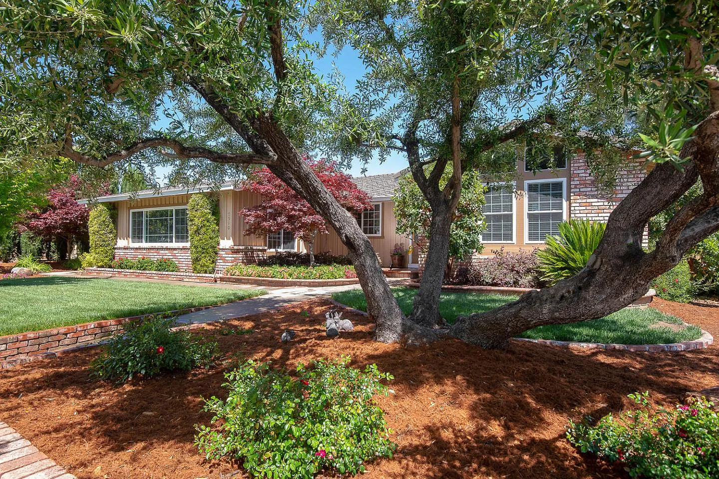 7510 Santa Theresa Dr photo 1