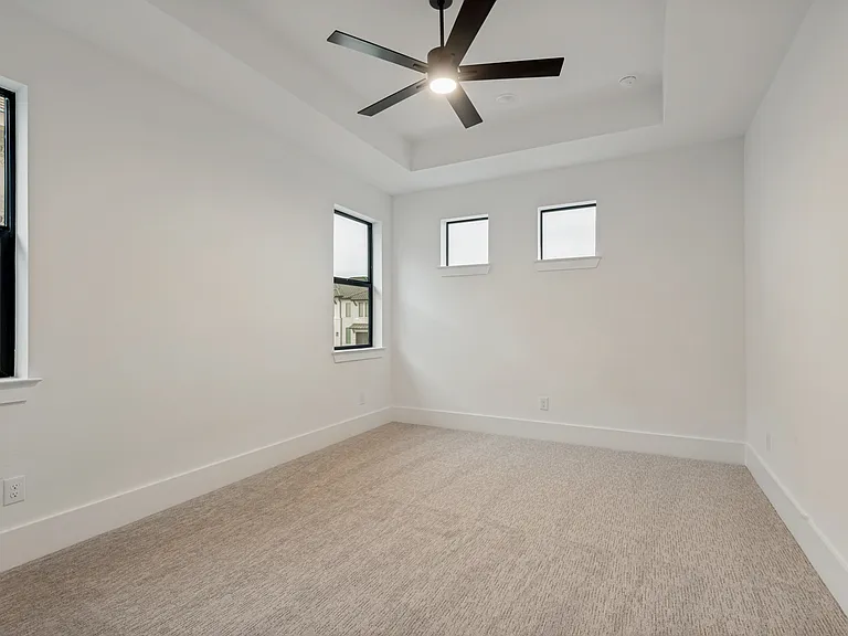 11870 Cherrydale Dr — Photo 29