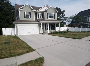 612 Howelsen Ct, Chesapeake, VA 23320