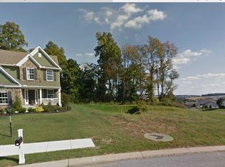 255 Sunbury Way, Red Lion, PA 17356