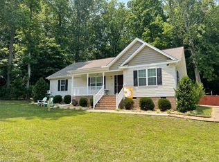 3877 Lewis B Puller Memorial Hwy, Saluda, VA 23149