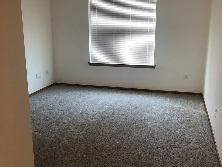 1664 SW Stremler Dr — Photo 14
