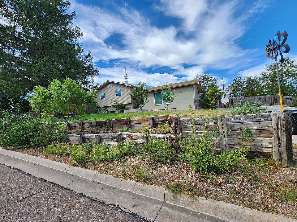 1st image of 1823 Barham Blvd
