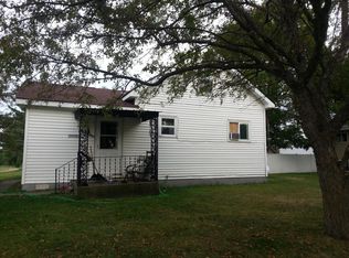 1324 1st St, Waubun, MN 56589