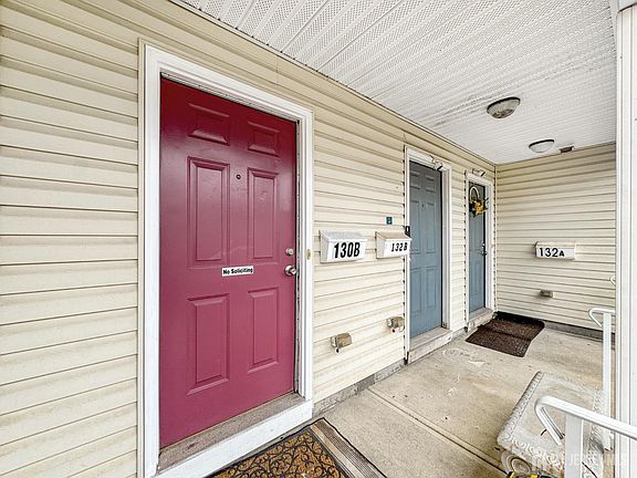 4th image of 130 Remsen Ave #B