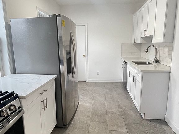 4th image of 15 Prospect St