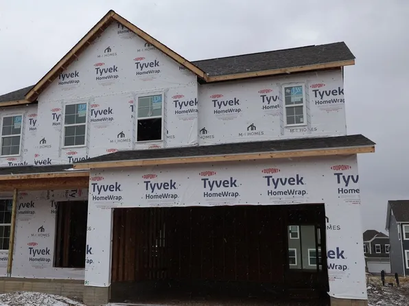 51 Banyan Dr, Lewis Center, OH 43035