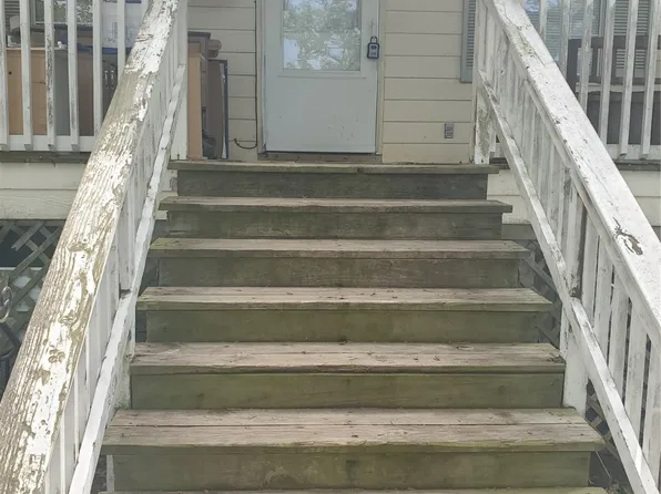 312 N Bradford Dr, Atoka, OK 74525