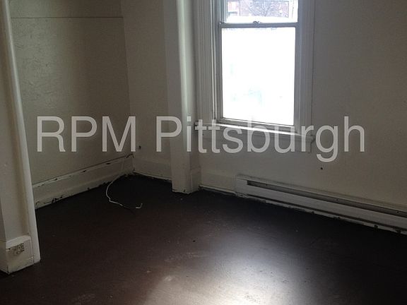 5th image of 125 W Campbell St #C