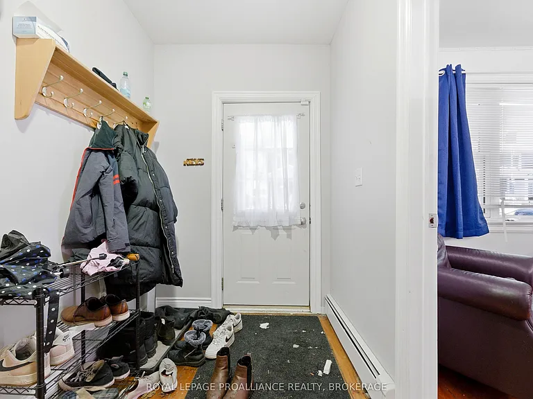 511 Victoria St — Photo 10