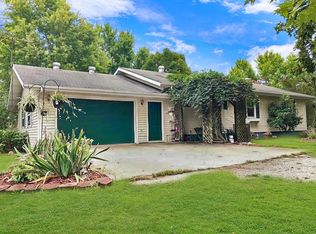 1575 Jones Rd, Ridgedale, MO 65739