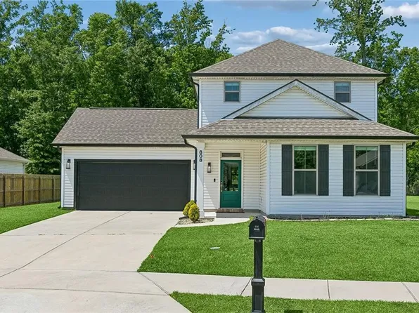 808 Dandelion Dr, Waggaman, LA 70094
