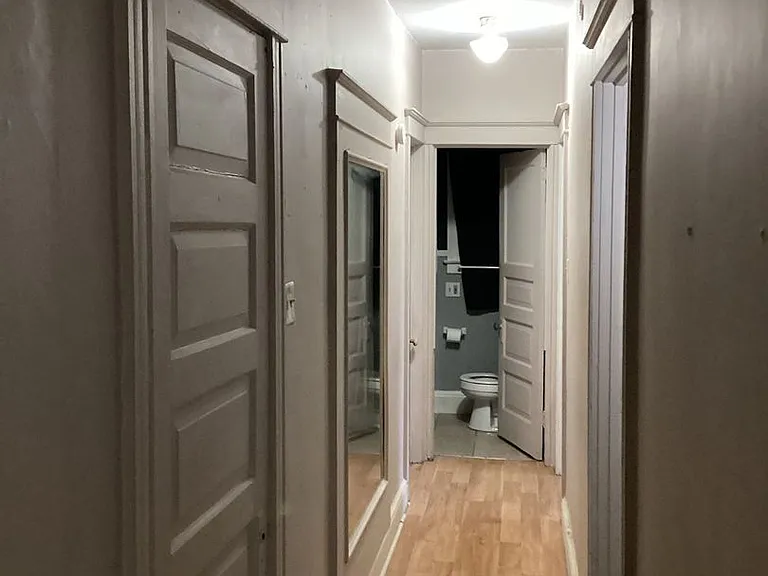 24 N Diamond St — Photo 6