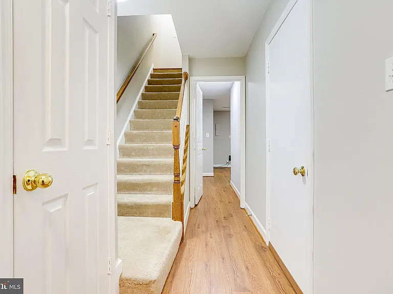 1706 S Edgewood St — Photo 28