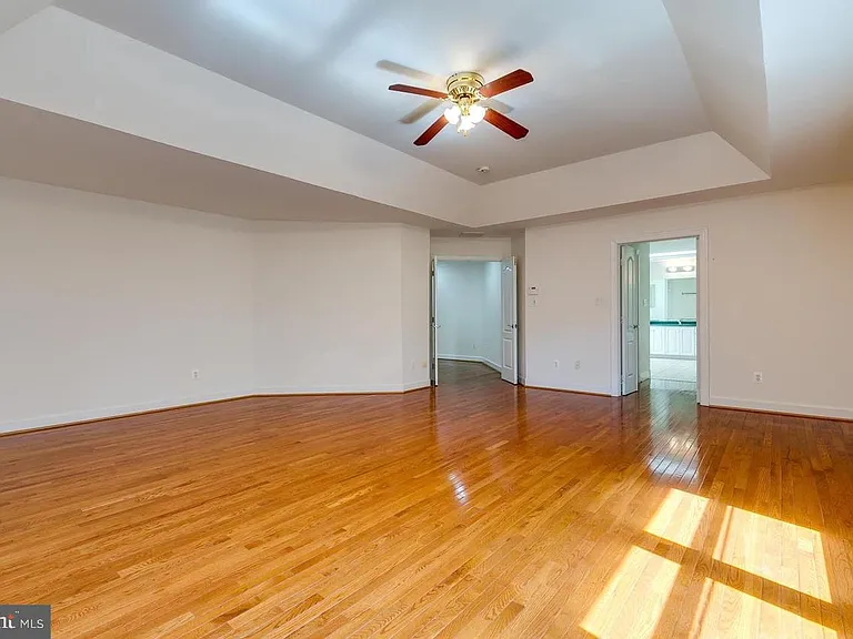 1489 Broadstone Pl — Photo 11