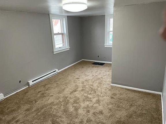 3rd image of 20540 Main St