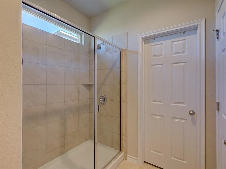 3524 Soft Shore Ln — Photo 13