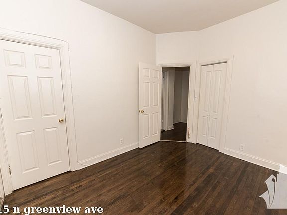 4th image of 3815 N Greenview Ave #325