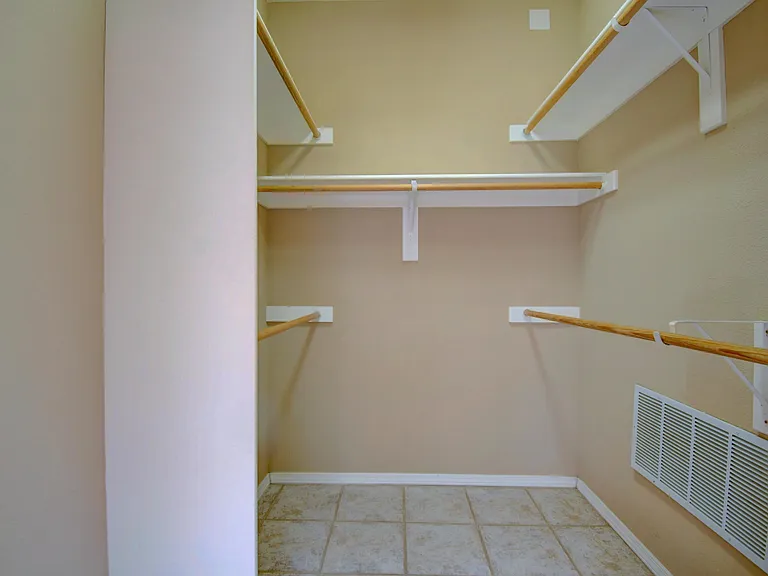 5809 Vulcan Vista Dr NE — Photo 10