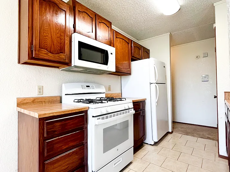 1504 Jefferis Ave — Photo 14