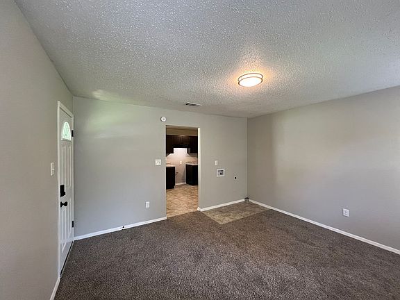 2nd image of 513 Marlowe Ave