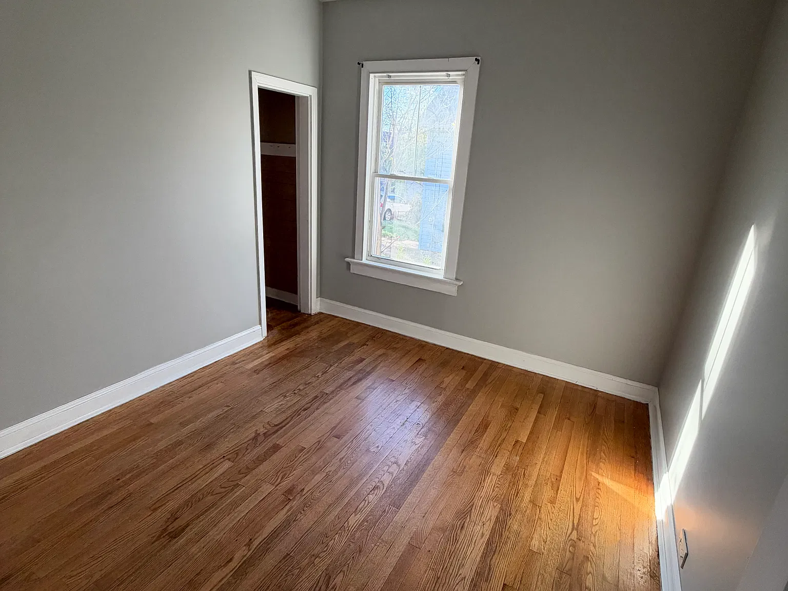 2 bed, 1100 sqft, $1,449 — Photo 3