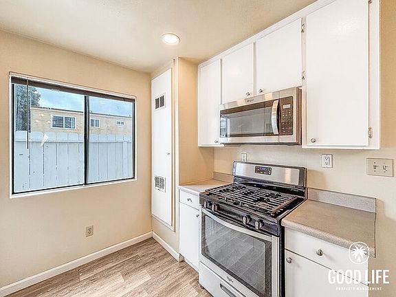 2nd image of 4379 McClintock St APT B