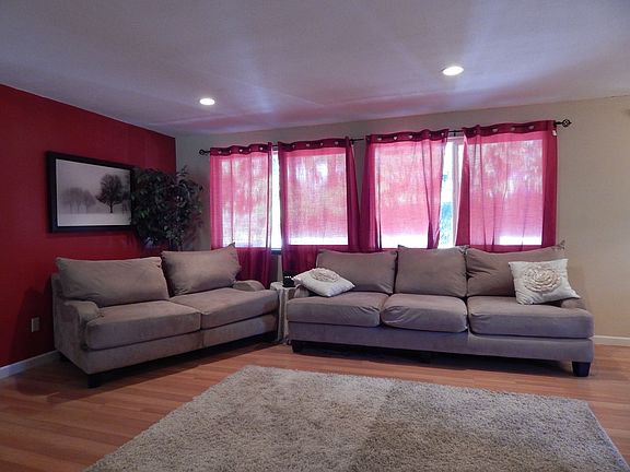 4th image of 7564 Blackbird Dr NE