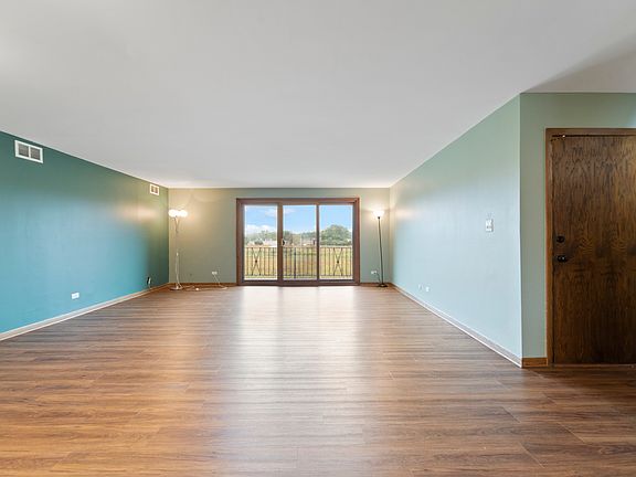 2nd image of 10440 S Mansfield Ave #5