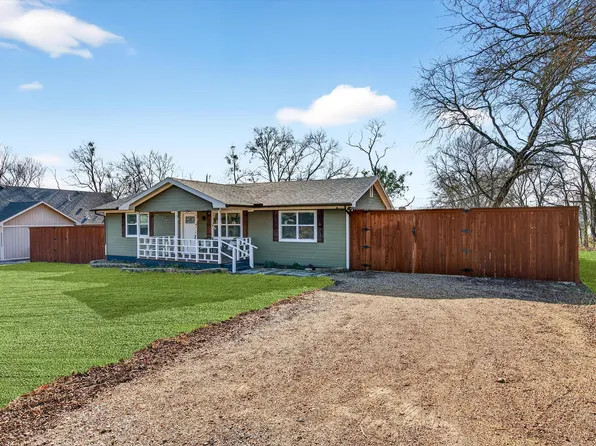 222 Maple Dr, Pottsboro, TX 75076