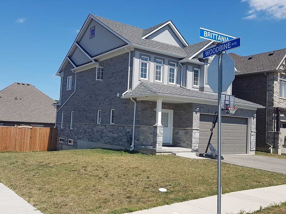 2nd image of 501 Brittania Cres