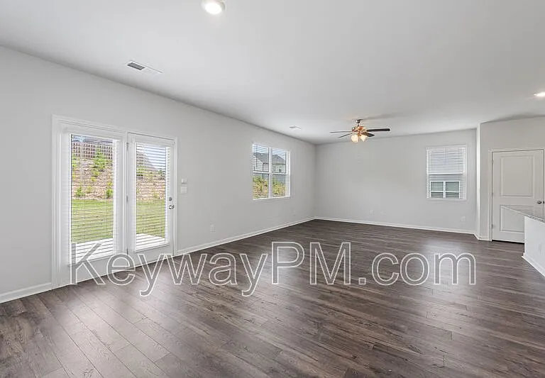 1429 Deer Hollow Run — Photo 7
