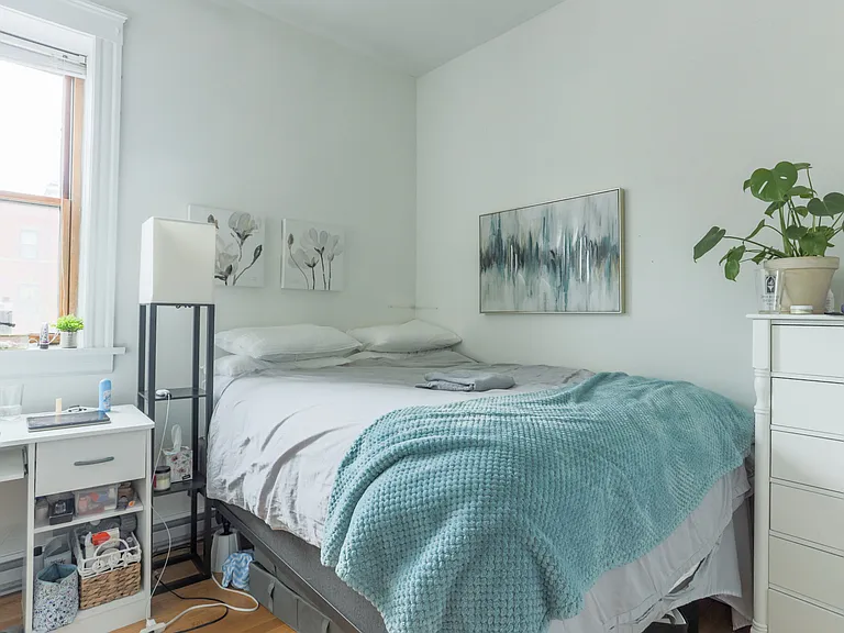 1750 Washington St #2 — Photo 16