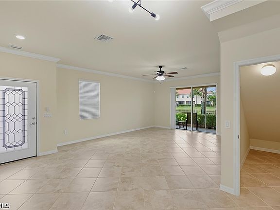 5th image of 8895 Via Isola Ct