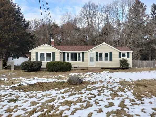 112 Carver St, Raynham, MA 02767